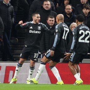 ¡Buendía para los Villanos! Aston Villa pisó fuerte en Londres y eliminó al Tottenham de la FA Cup
