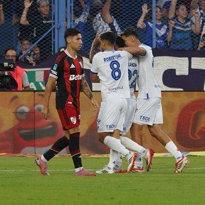 Video: Lanzini puso el 1-0 de Vélez e hizo valer la ley del ex