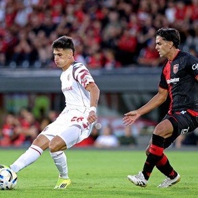 Estudiantes empata con Newell's en el debut del Cacique Medina