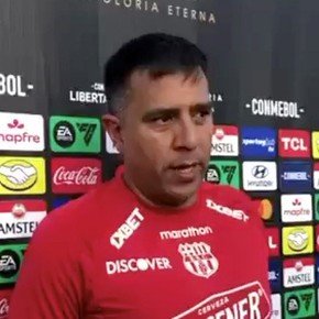 César Farías y el aviso a Argentinos Juniors por la Copa Libertadores: "Queremos jugarnos todo"