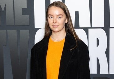 El mejor look de las royals en los JJOO de Invierno lo ha llevado Alexandra de Hannover: la gabardina más original y merceditas de charol