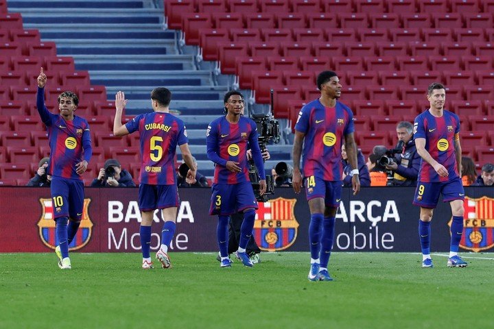 El Barsa manda en LaLiga y va por más. (EFE)