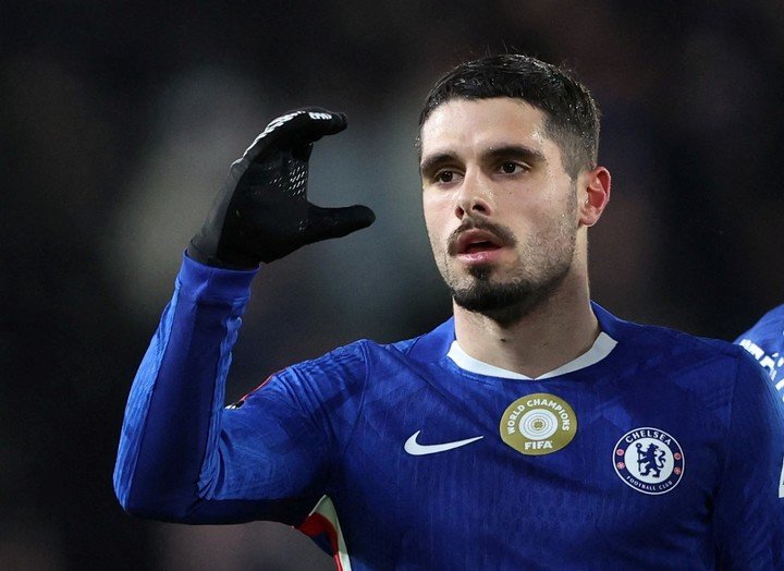 El festejo de Pedro Neto, autor del golazo olímpico. (REUTERS/Scott Heppell).