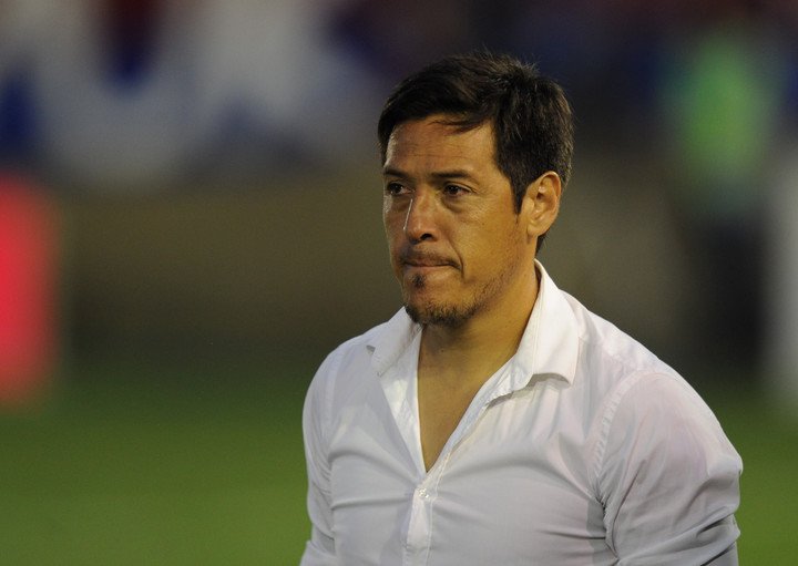 Mauro Camoranesi dirigiendo a Tigre en 2016. (MARCELO CARROLL)