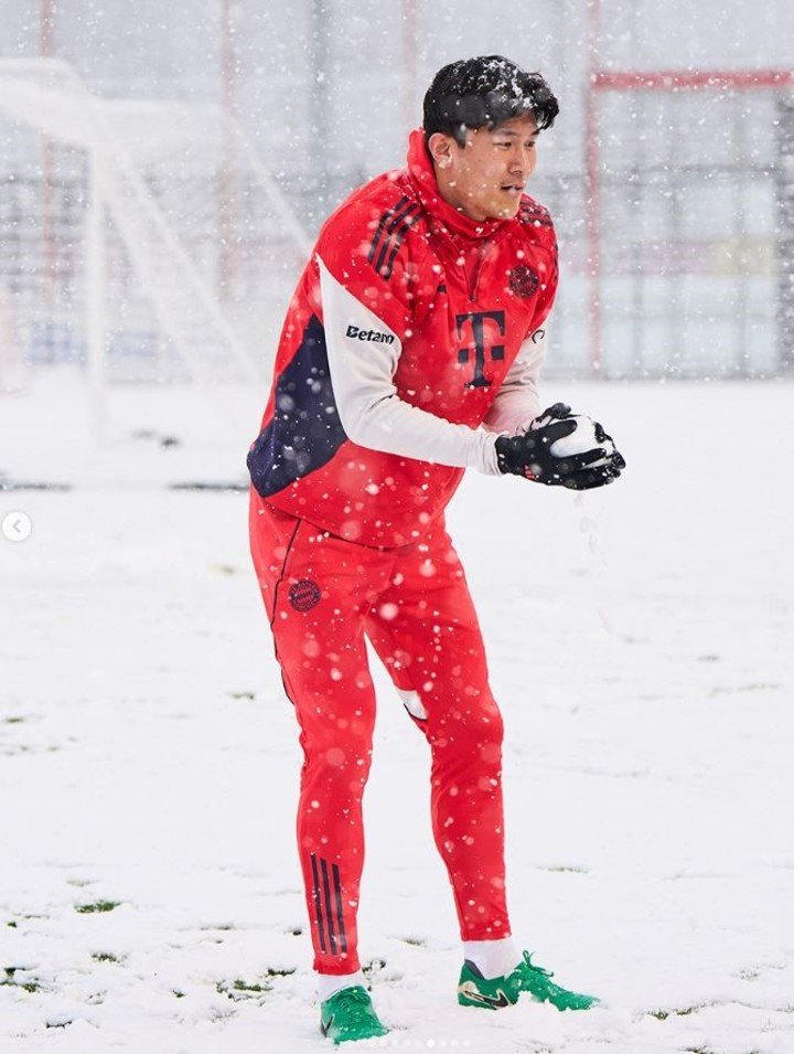 Kim Min-jae formó parte de la batalla campal. 