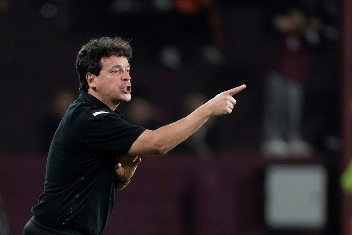 Fernando Diniz, director técnico del Vasco da Gama
(Foto: AP)