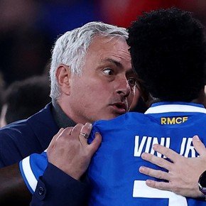 Mourinho: "Vinicius me dice una cosa, Prestianni me dice otra"