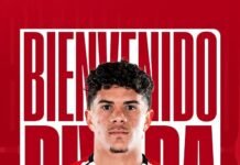 El refuerzo internacional que Barracas presentó antes de Navidad y todavía no sumó minutos