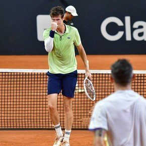 El tenista francés que mandó a callar a los brasileños en Río de Janeiro