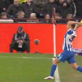 Insólito: el jugador al que le cobraron dos laterales mal sacados ¡en menos de cinco minutos!