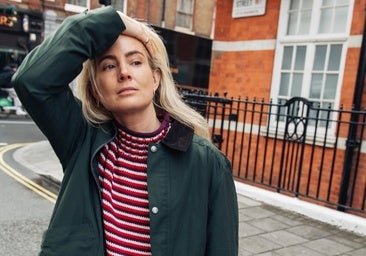 Las novedades de Mango: abrigos que acercan la primavera, vestidos plisados y zapatos cómodos