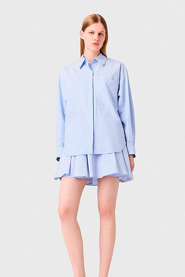 Camisa en azul de Maje.