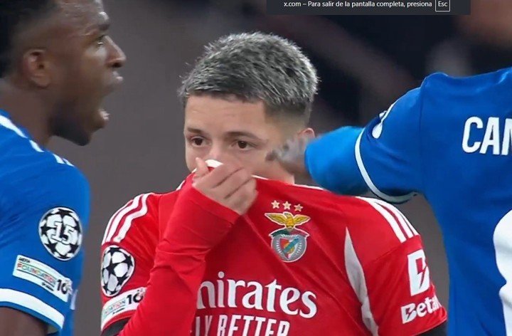 Prestianni se tapó la boca con la camiseta cuando, según Vinícius, le dijo mono.