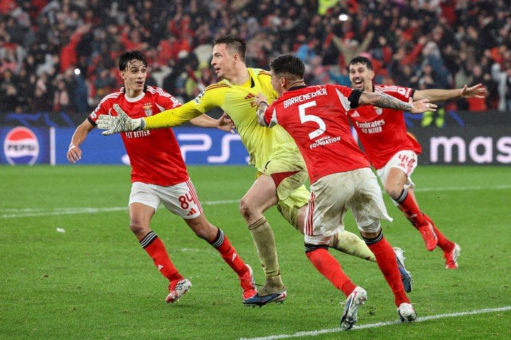 Con la épica, las Águilas lograron una vida más: ¿repetirán? (EFE/EPA/MIGUEL A. LOPES).