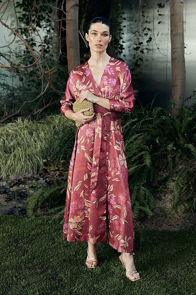 Vestido con estampado de flores de Bimani.