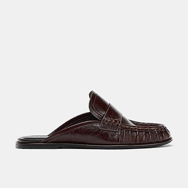 Mocasín destalonado piel (39,95€)