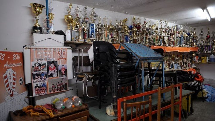 La institución de Rosario tiene una parte dedicada al histórico futbolista. 