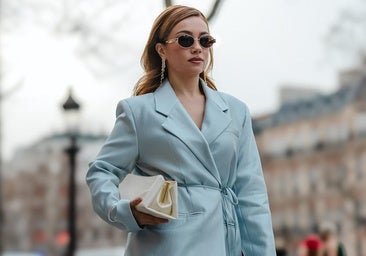 El color de la temporada es el baby blue y así es como lo llevan las mejor vestidas