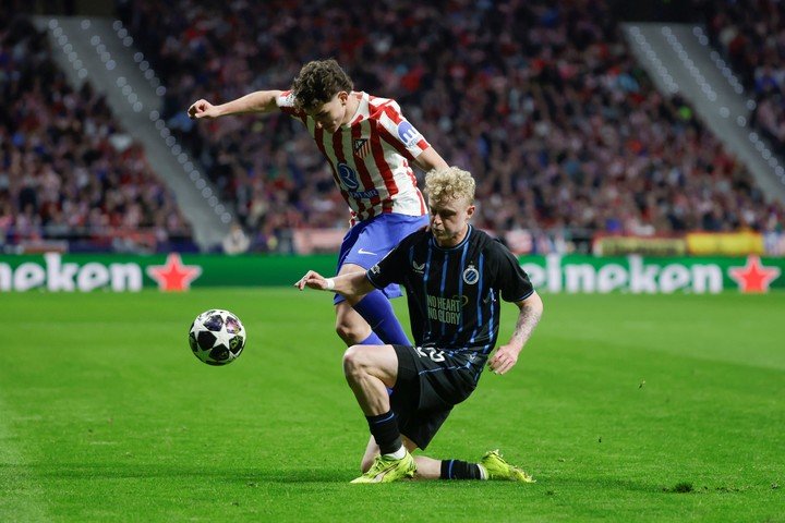 Julián en el triunfo del Atlético (EFE).