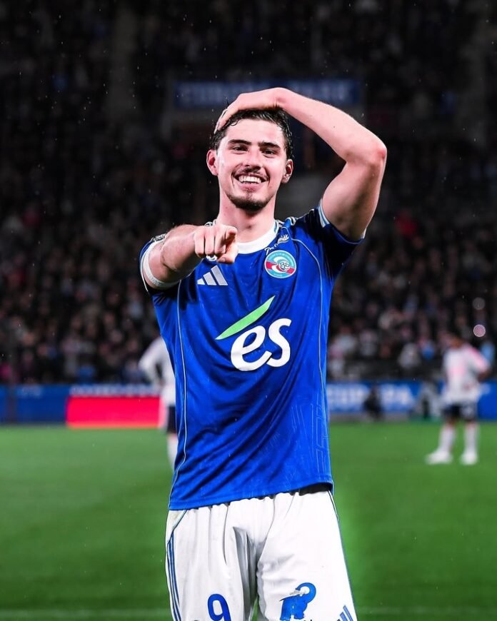 Video: Panichelli la picó y firmó otro golazo en Francia