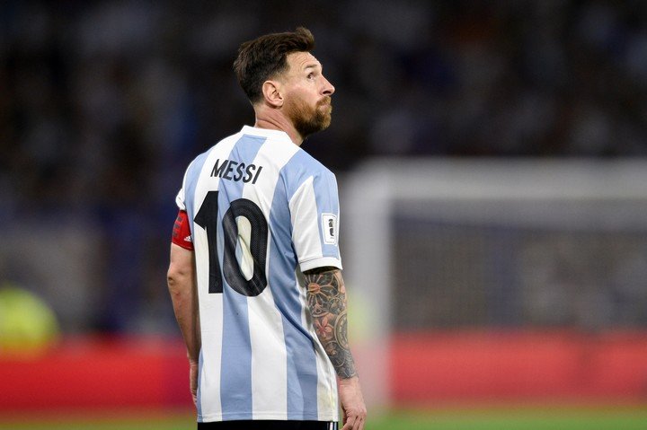Messi vuelve a jugar en La Bombonera. (AP)