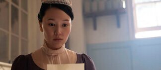 El actor que interpreta a Benedict en ‘Los Bridgerton’ explica por qué no reconoció a Sophie al principio de la temporada 4: «Está un poco ciego»