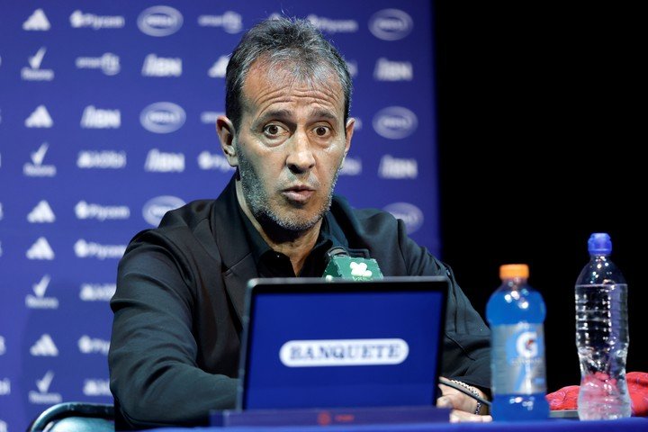 Costa Rica, el nuevo desafío del Bocha. 