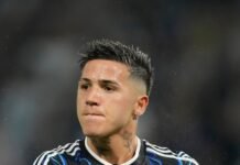 Enzo Fernández: de «la cancha no estaba en buenas condiciones» a «vamos a defender el título»