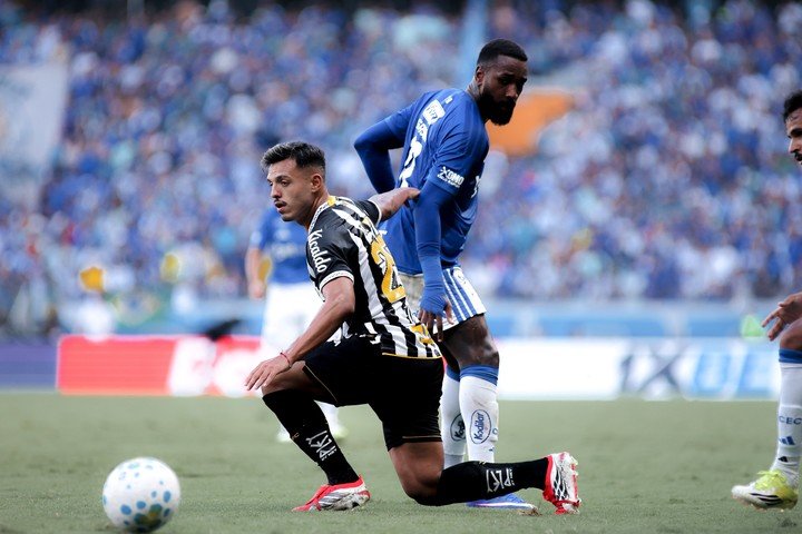 Cruzeiro ante Santos.