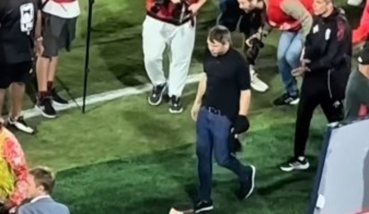 La bufanda del Chacho, en su debut como entrenador de River.