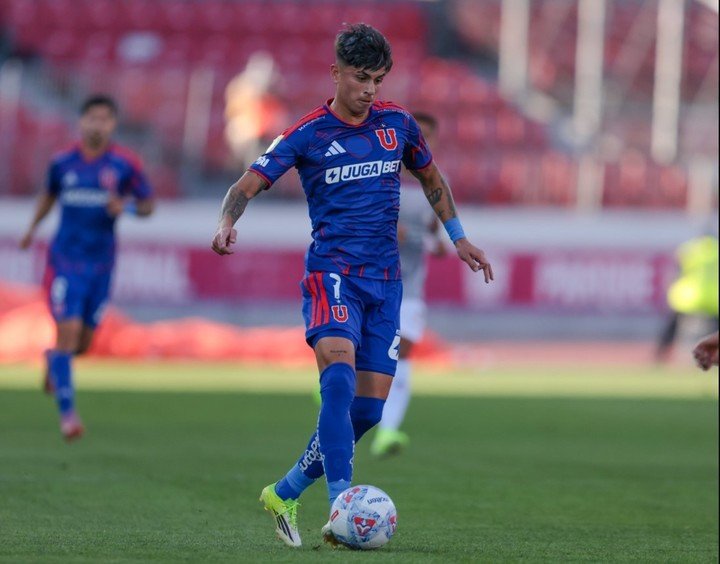 Universidad de Chile ante La Calera.