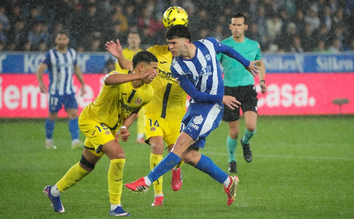 El Deportivo Alavés igualó 1-1 con el Villarreal. (Foto: EFE)