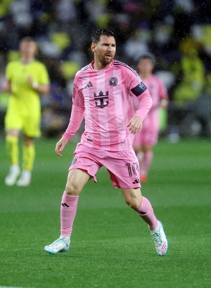 Leo Messi buscará el boleto de Cuartos frente a su público. (REUTERS)