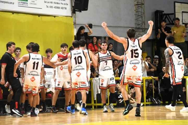 Arrancó la Liga Federal.