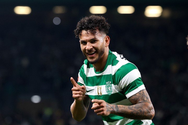 Suárez en Sporting (EFE). 