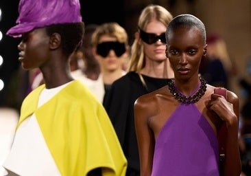 Los mejores desfiles de la Semana de la Moda de París: Hermès reinventa la elegancia ecuestre y Balenciaga se inspira en la Alta Costura