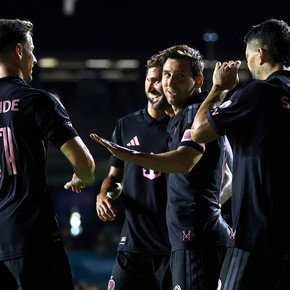 Con gol de Messi, el Inter Miami le ganó 2 a 1 al Independiente del Valle en Puerto Rico