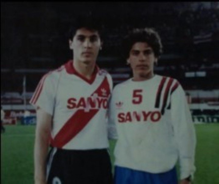 El deté se formó en River.
