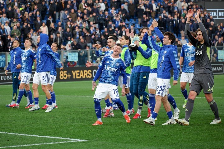 El Como le ganó 3-1 al Lecce. (Foto: EFE)