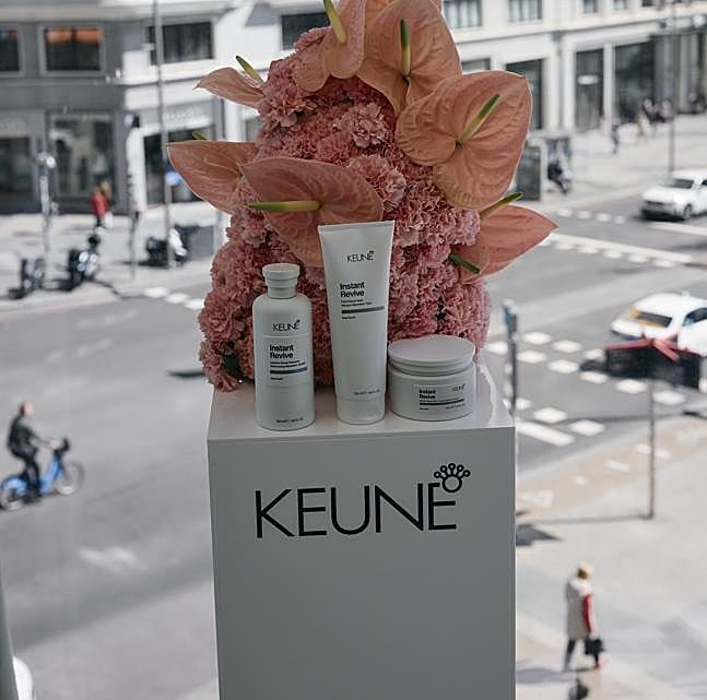 Espacio de Keune en el aftershow del desfile inaugural de OMODA Madrid es Moda.