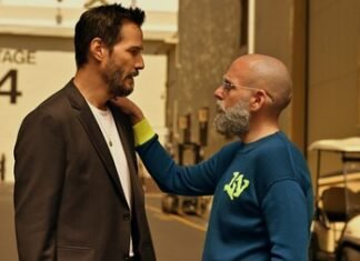 Todo el mundo odia a Keanu Reeves. La estrella presenta el estupendo tráiler de su nueva película, donde une fuerzas con Jonah Hill y Cameron Diaz