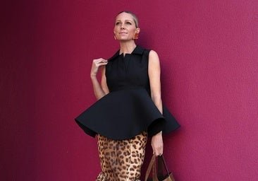 H&M sabe cuáles son los tops que más favorecen: siete modelos peplum que estilizan muchísimo