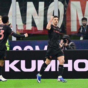 Gio Simeone sigue de racha goleadora, pero Torino perdió con Milan, que sigue prendido la Serie A 