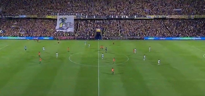 El provocador gaste de los hinchas de Rosario Central a Newell's.