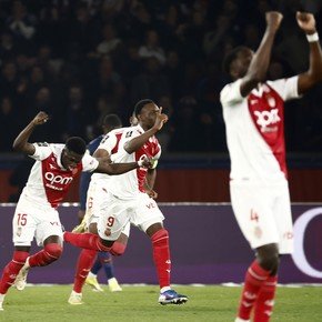 Duro golpe: el PSG perdió con Mónaco antes de enfrentar al Chelsea