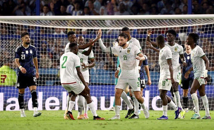 Jordan Lefort celebras su gol (Reuters).