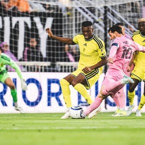 Video: así fue el gol 900 de Messi