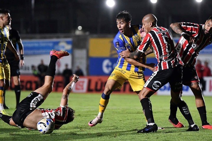 Atlanta se quedó con el clásico.
