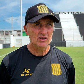 Otro más afuera: 14 técnicos ya dejaron sus clubes en apenas nueve fechas del Nacional