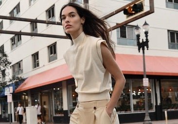 Las compras de Zara de la semana: elegantes zapatos, vestidos midi y blusas románticas